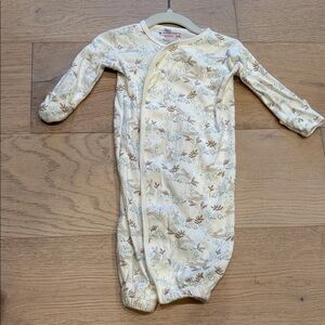 Magnetic Me NB-3M Gown